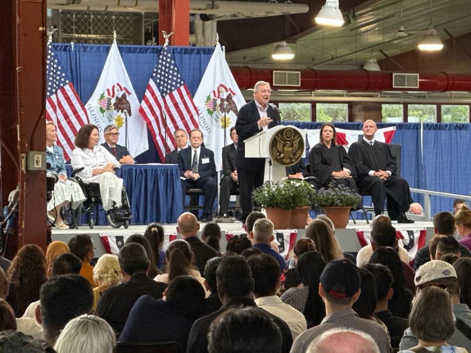 DURBIN, DUCKWORTH, BUDZINSKI WELCOME 300 NEW CITIZENS AT ILLINOIS STATE FAIR NATURALIZATION CEREMONY